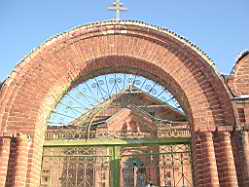 церковные ворота